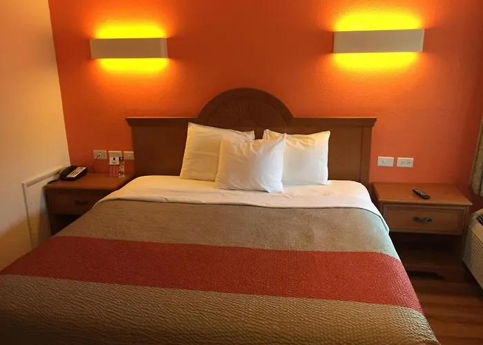 Fairbridge Inn Express North Lima